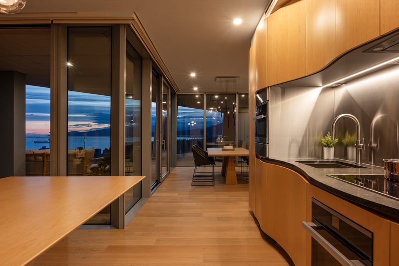 Luxury estate at 1568 Alberni Street #3703, Vancouver, BC — photo 3