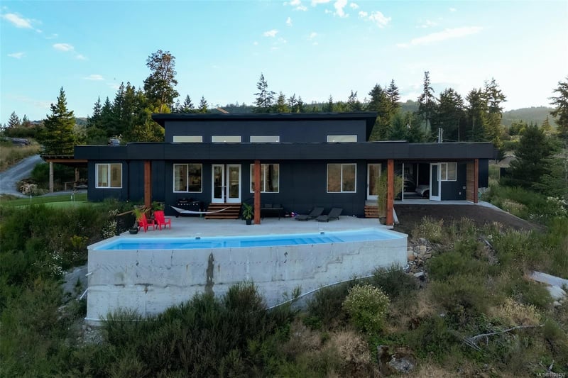 Luxury estate at 3979 Goldstream Heights Drive, Shawnigan Lake, BC — photo 31