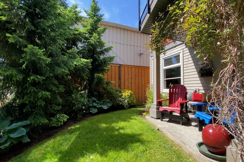 Luxury estate at 3440 Linwood Ave, Victoria, BC — photo 2