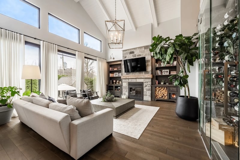 Luxury estate at 688 Rue de la Futaie, Boucherville, QC — photo 7
