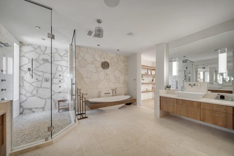 Luxury estate at 732 Highpointe Place, Kelowna, BC — photo 17