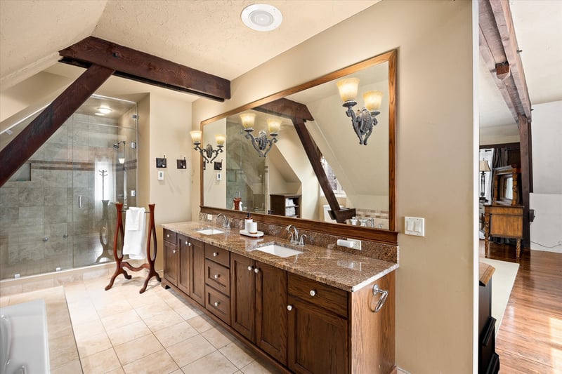 Luxury estate at 3105 Thacker Drive, West Kelowna, BC — photo 16