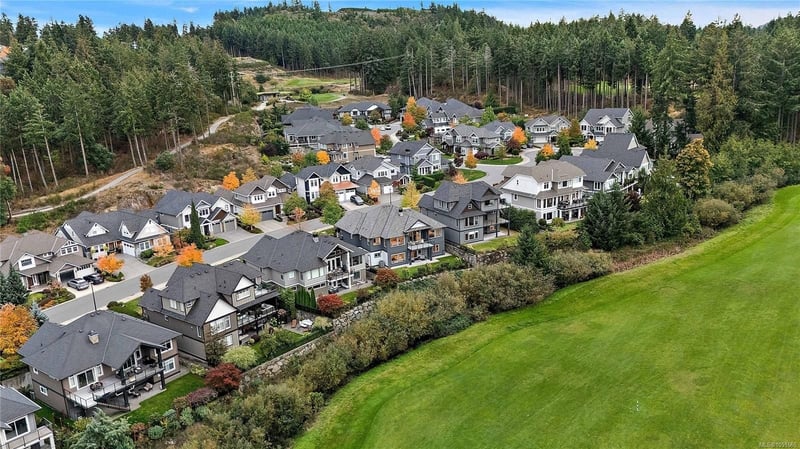 Luxury estate at 2152 Champions Way, Langford, BC — photo 4