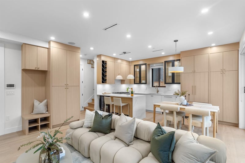 Luxury estate at 2-165 East 45th Avenue, Vancouver, BC — photo 3