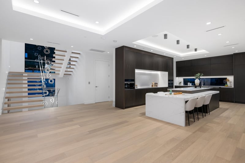 Luxury estate at 449 Hillcrest Street, West Vancouver, BC — photo 8
