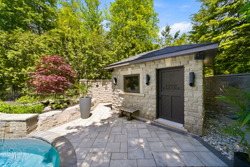 Luxury estate at 3205 Highpoint Court, Burlington, ON — photo 46