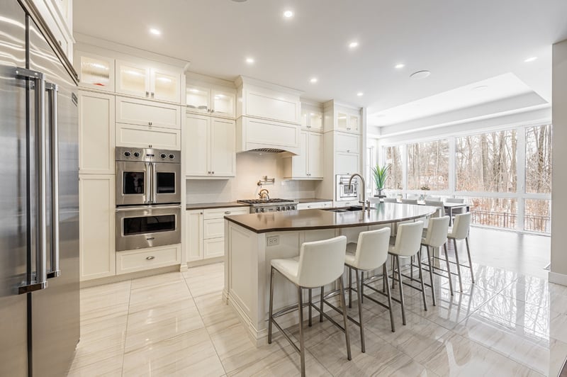 Luxury estate at 7375 Chemin de Saint-Jean, La Prairie, QC — photo 6