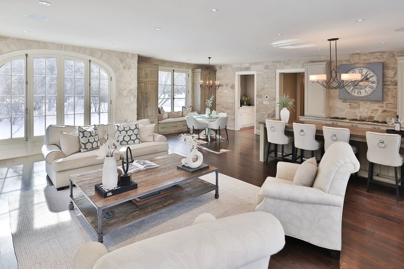 Luxury estate at 1093 Algonquin Drive, Mississauga, ON — photo 13