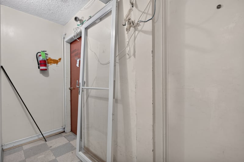Luxury estate at 11015 87 Avenue Northwest #11015, Edmonton, AB — photo 29