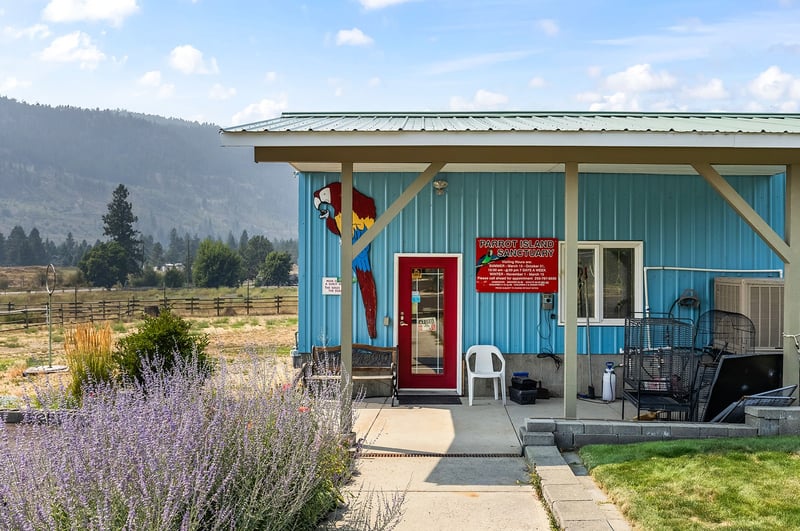 Luxury estate at 5090 Mackinnon Road, Peachland, BC — photo 17