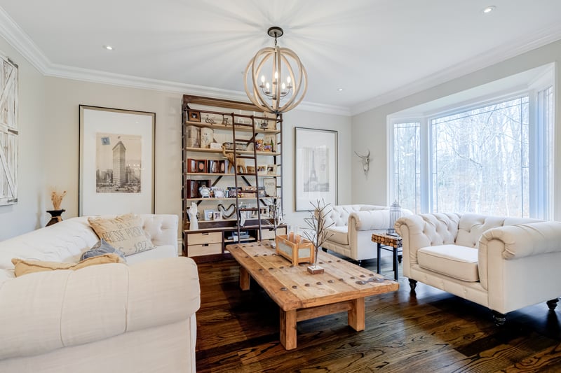 Luxury estate at 18 Elder Crescent, Hamilton, ON — photo 10