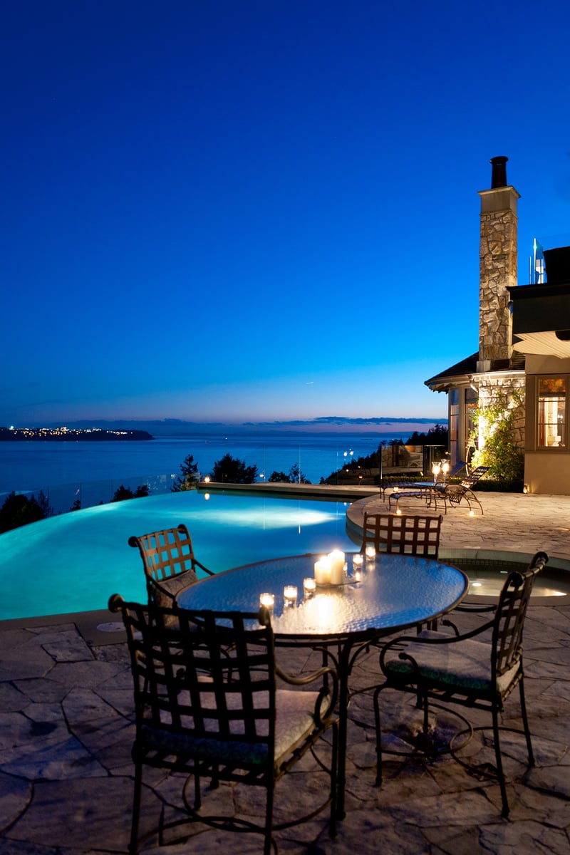 Luxury estate at 4672 Clovelly Walk, West Vancouver, BC — photo 2