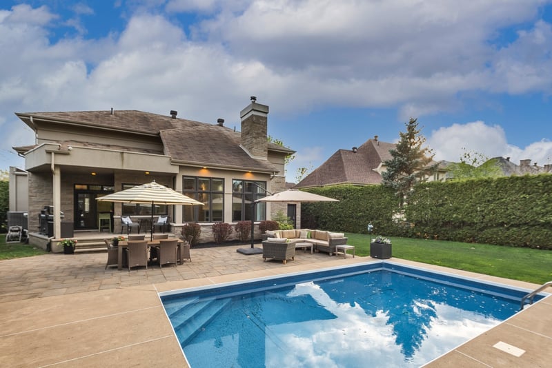 Luxury estate at 34 Rue Antoine-Forestier, St-Bruno-de-Montarville, QC — photo 8