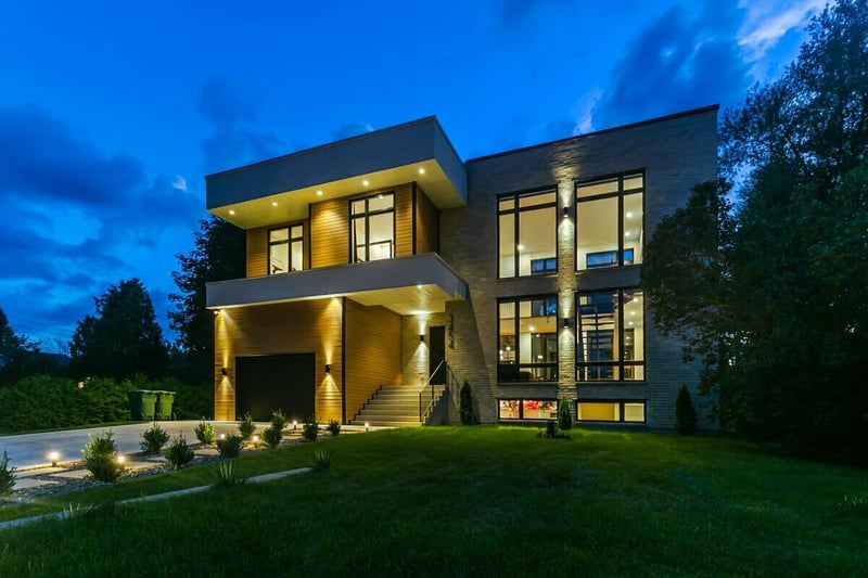 Luxury estate at 3454 Ch Ste-Therese, Carignan — photo 1