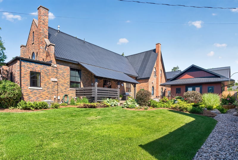 Luxury estate at 45 McMurray Street, Bracebridge, ON — photo 26
