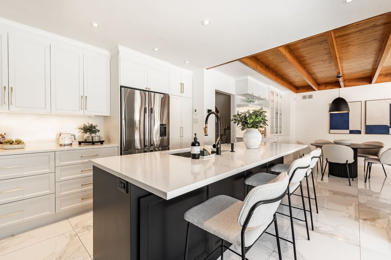 Luxury estate at 1630 Rue du Mont, St-Bruno-de-Montarville, QC — photo 8