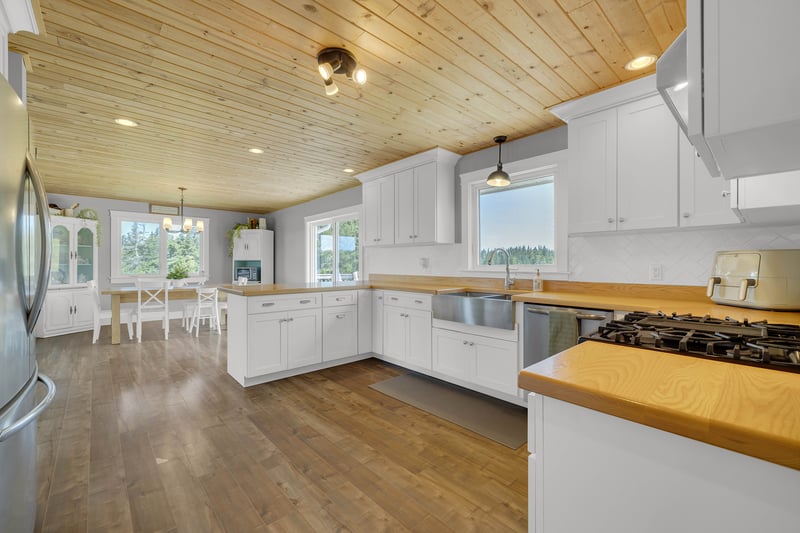 Luxury estate at 545 Armstrong Lane, Blacks Harbour, NB — photo 21