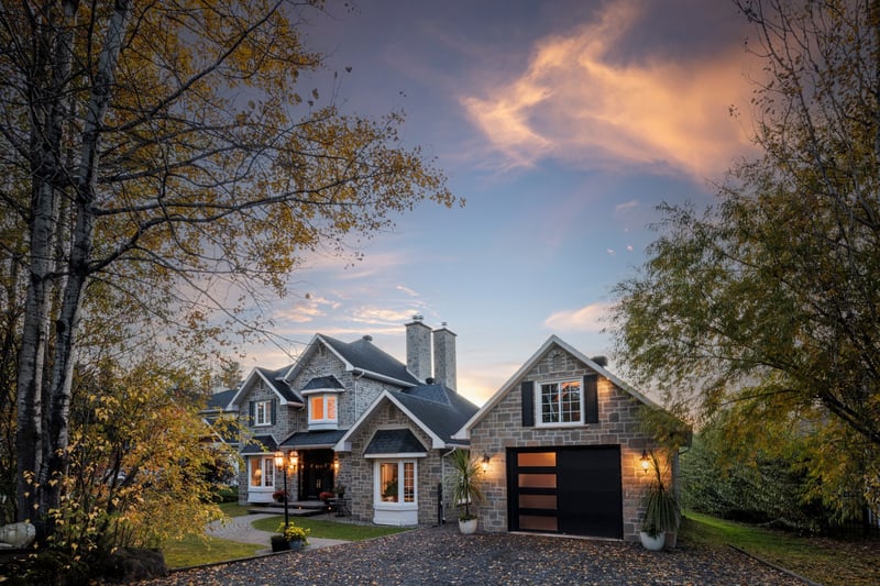 Luxury estate at 37 Rue du Roitelet, Orford, QC — photo 1