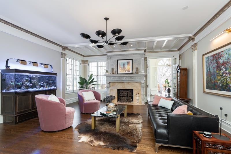 Luxury estate at 12 Ruskin Row, Winnipeg, MB — photo 9