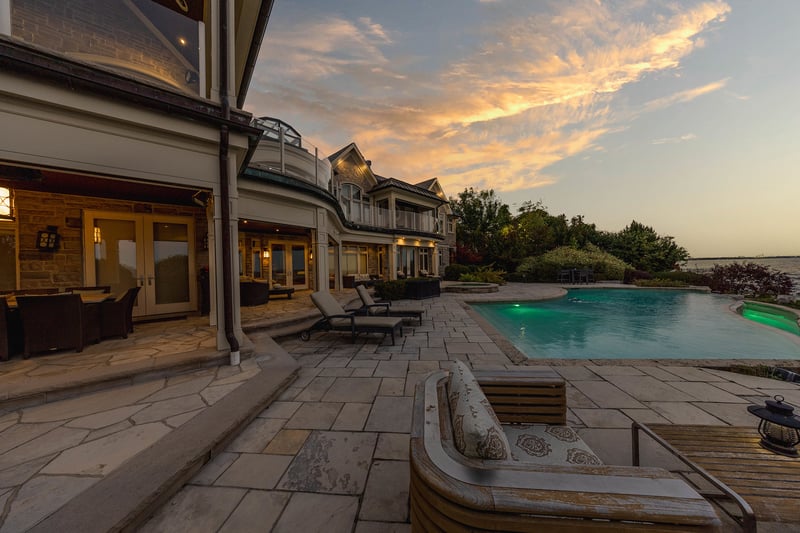 Luxury estate at 1500 Watersedge Road, Mississauga, ON — photo 47