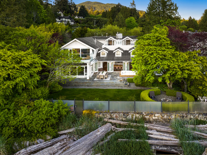 Luxury estate at West Vancouver, BC, BC — photo 13