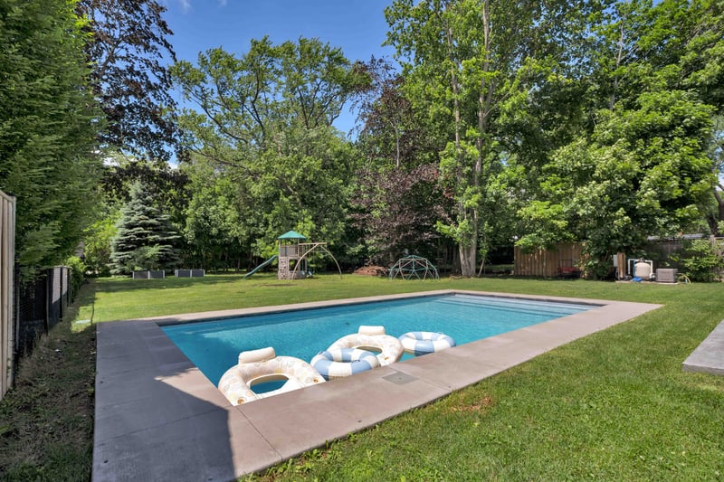 Luxury estate at 1025 Bridge Road, Oakville, ON — photo 41