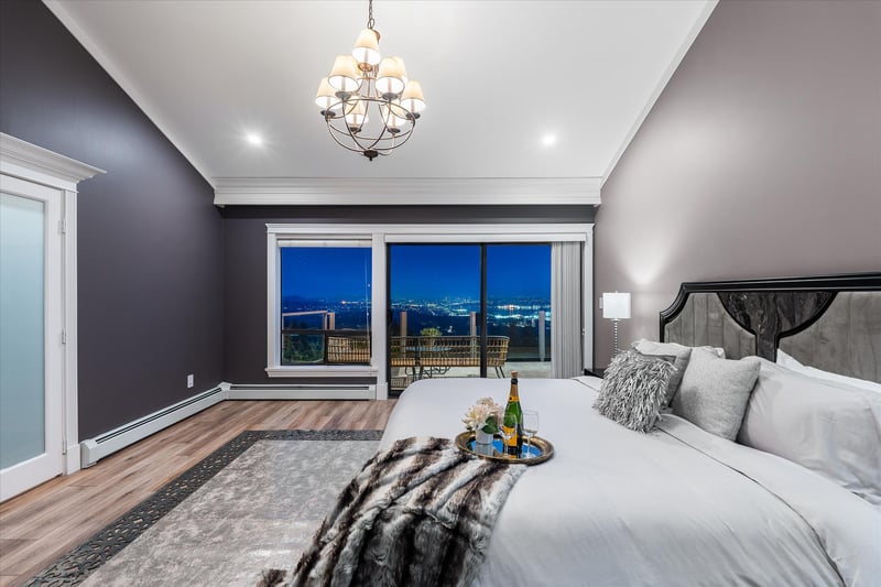 Luxury estate at 1521 Chartwell Drive, West Vancouver, BC — photo 10