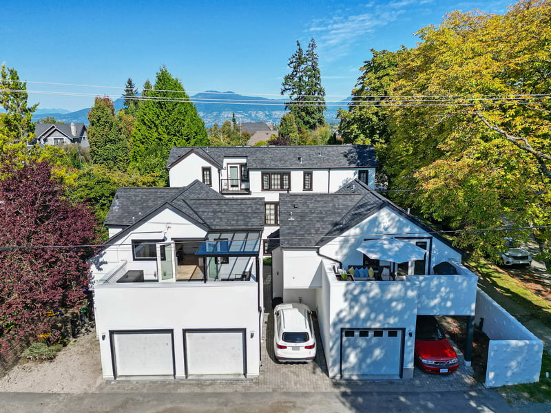 Luxury estate at 4921 Larch Street, Vancouver, BC — photo 32