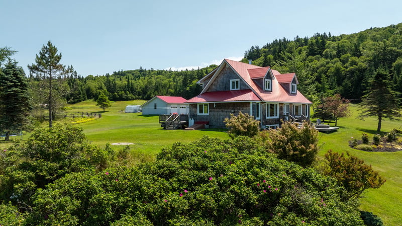 Luxury estate at 545 Armstrong Lane, Blacks Harbour, NB — photo 10