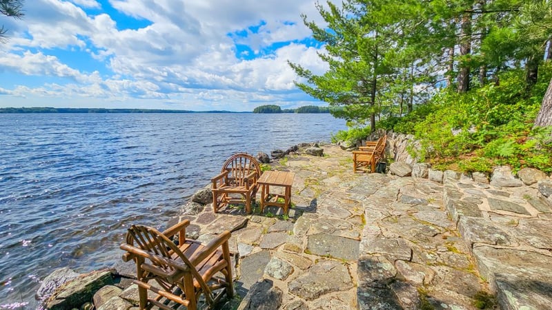 Luxury estate at Browning Island, Bracebridge, ON — photo 3