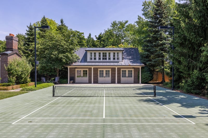 Luxury estate at 472 Gage Street, Niagara-on-the-Lake, ON — photo 9