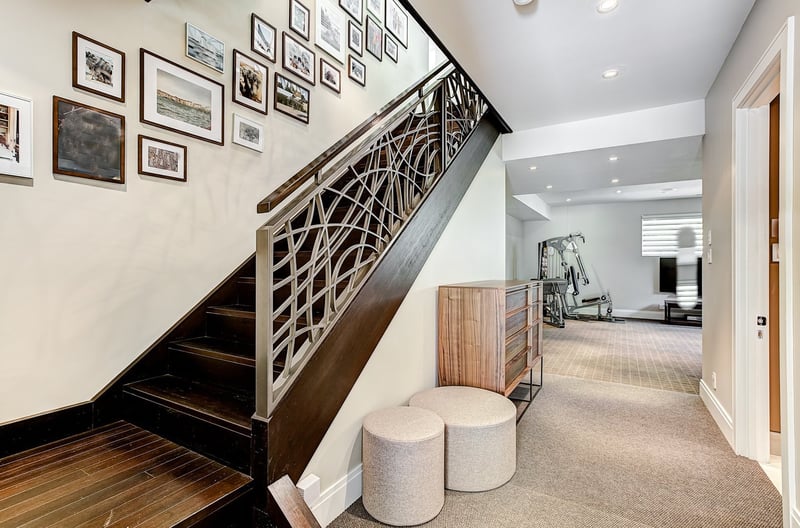 Luxury estate at 528 Rue du Sommet, Mont Saint-Hilaire — photo 24