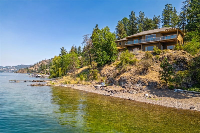 Luxury estate at 2650 Dubbin Road, Kelowna, BC — photo 8