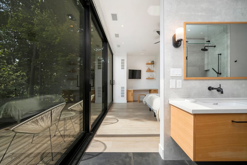 Luxury estate at 1 Lake Shore Drive, Toronto, ON — photo 23