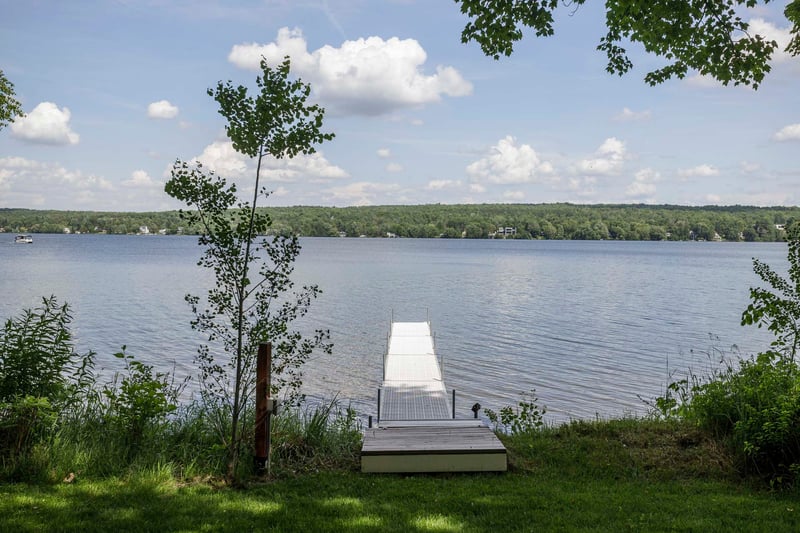 Luxury estate at 106 Rue Bernard, Magog, QC — photo 2