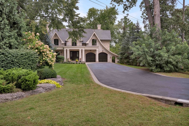 Luxury estate at 1469 Crescent Road, Mississauga, ON — photo 1
