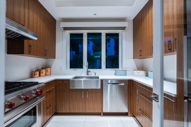 Luxury estate at 1522 Chartwell Drive, West Vancouver, BC — photo 15