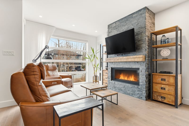 Luxury estate at 220 Jeanne-Servignan, Carignan, QC — photo 3