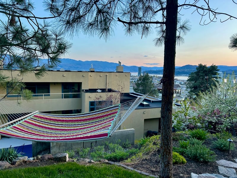Luxury estate at 837 Mount Royal Drive, Kelowna, BC — photo 25