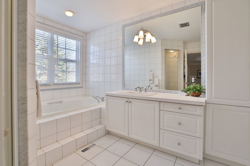 Luxury estate at 1244 Woodland Avenue, Mississauga, ON — photo 24