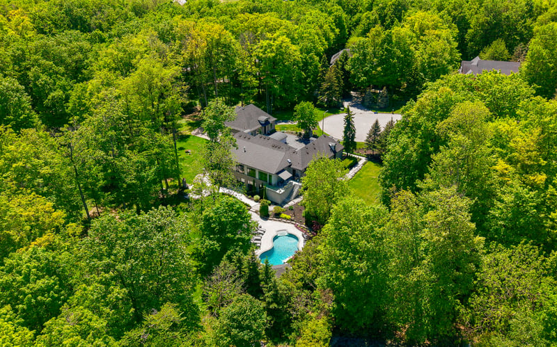 Luxury estate at 3205 Highpoint Court, Burlington, ON — photo 49