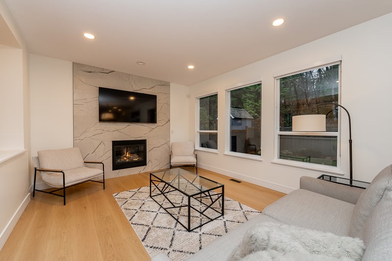 Luxury estate at 39 Holly Drive, Port Moody, BC — photo 9