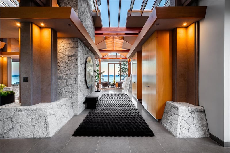 Luxury estate at West Bay, West Vancouver, BC — photo 40