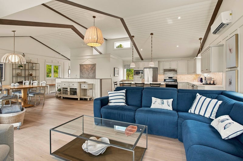 Luxury estate at 1567 Chemin de Georgeville, Magog, QC — photo 15