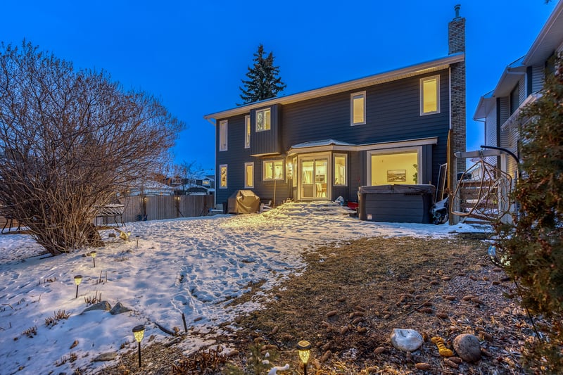 Luxury estate at 76 Stradbrooke Way Southwest, Calgary, AB — photo 33