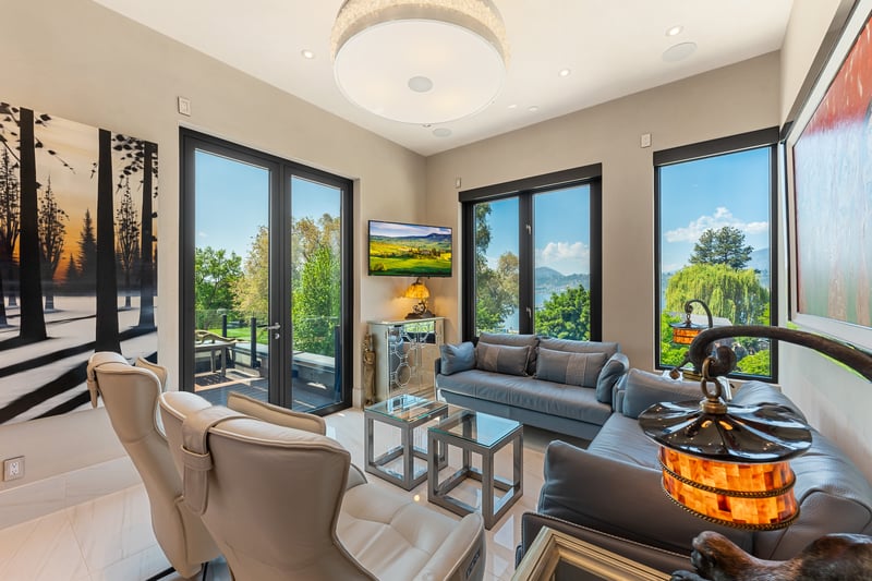 Luxury estate at 2245 Abbott Street, Kelowna, BC — photo 43