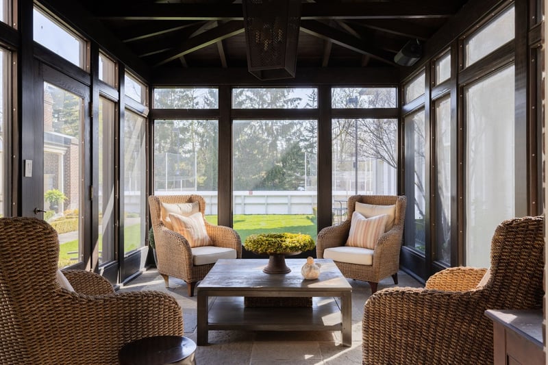 Luxury estate at 472 Gage Street, Niagara-on-the-Lake, ON — photo 8