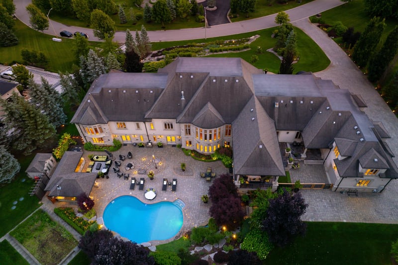Luxury estate at 95 Eden Vale Dr, King City, ON — photo 6