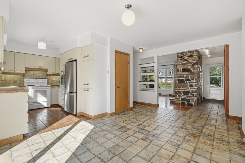 Luxury estate at 248 Rue Neil, Granby, QC — photo 10