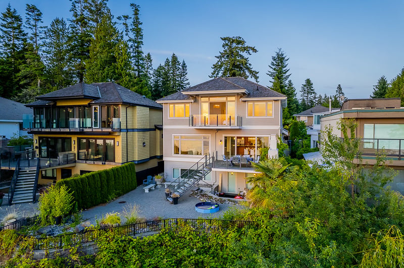 6-bedroom luxury home in 2267 Christopherson Street, Surrey, BC